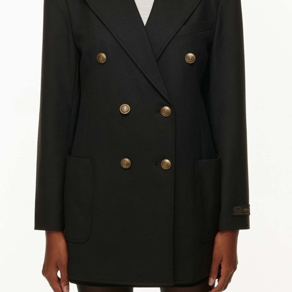 Allegro Blazer
Double-breasted relaxed twill blazer - Picture 8 of 12